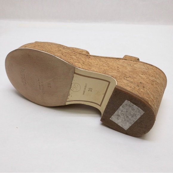 Chanel Cork Platform Sandals. Size 39. - Picture 12 of 15